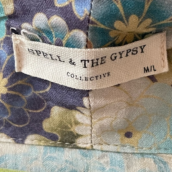 Spell and The Gypsy Willow Kimono Robe - Picture 10 of 16